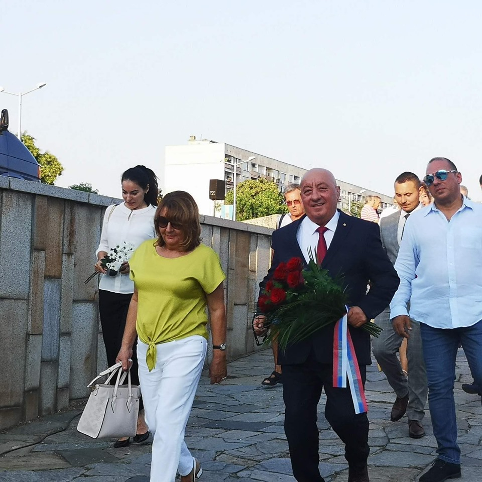 Пловдивските социалисти пред Братската могила: България възкръсна с 9-ти септември 