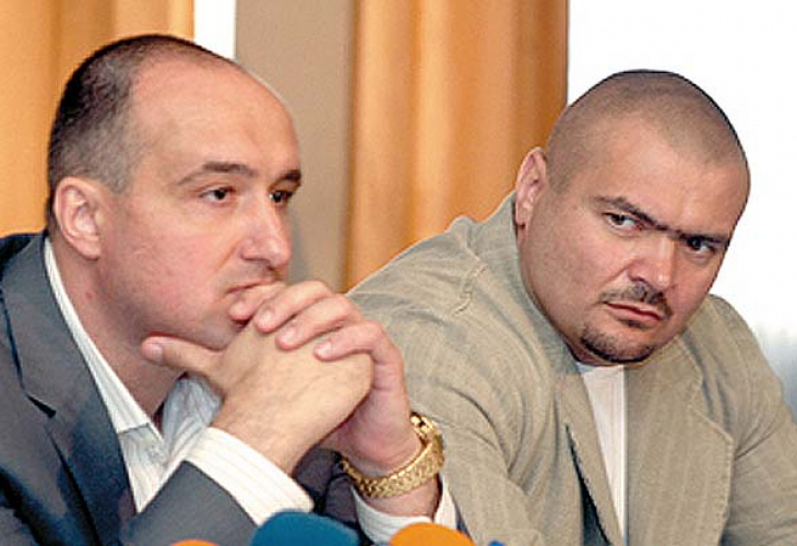 Братя Галеви спретнали план за бягство като във филм, изнесли парите си през... 