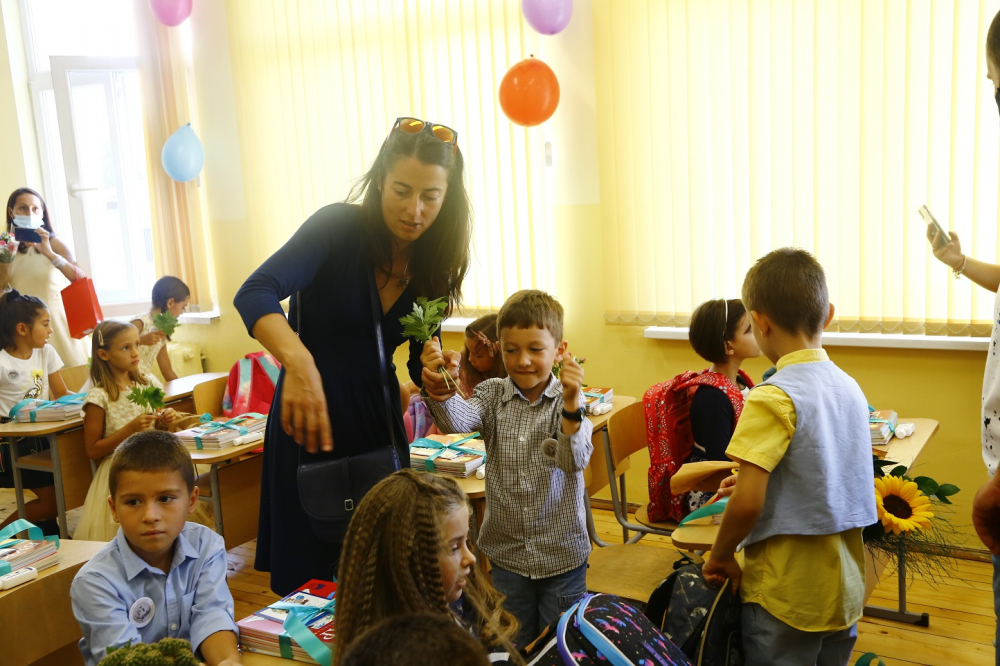 Учениците ги огря: Седмица мечта - 2 дни учат, 5 почиват