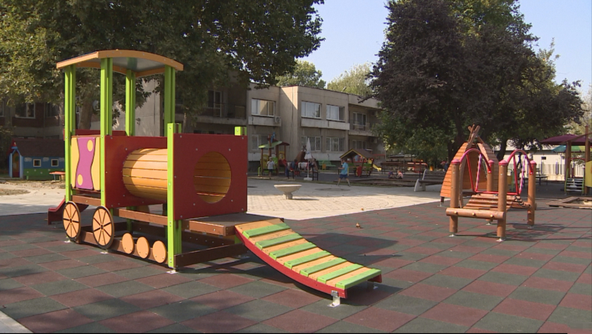 Последни новини за пламналата с К-19 столична забавачка 
