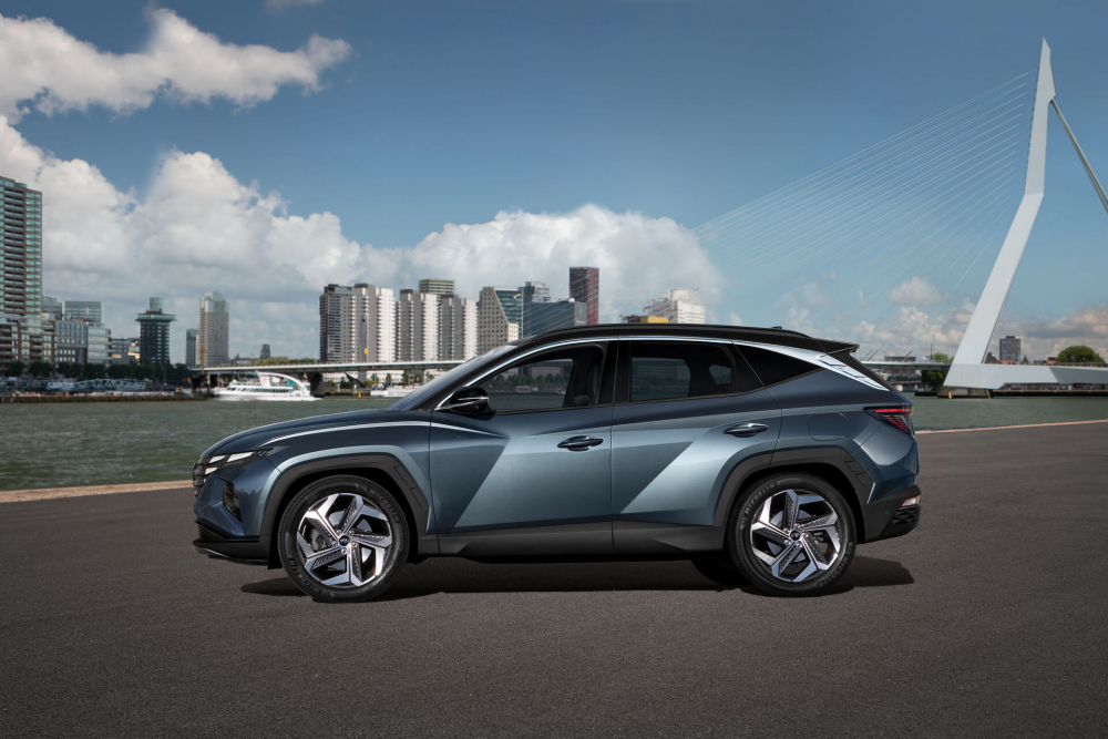 Новият Hyundai Tucson е революционен отвътре и отвън СНИМКИ