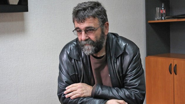 Писател изригна: Борисов показа, че Хаджигенов и Минеков са глупците и няма смисъл да...