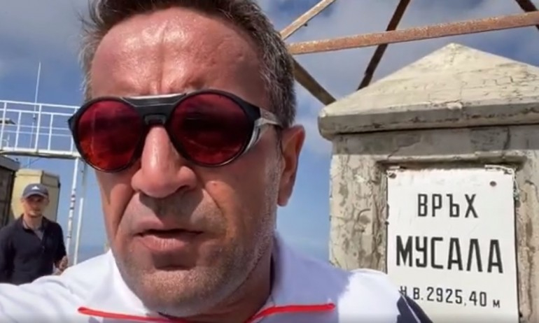 Гаврата продължава! Харизанов се качи на "Мусала", за да търси мястото на Цветанов