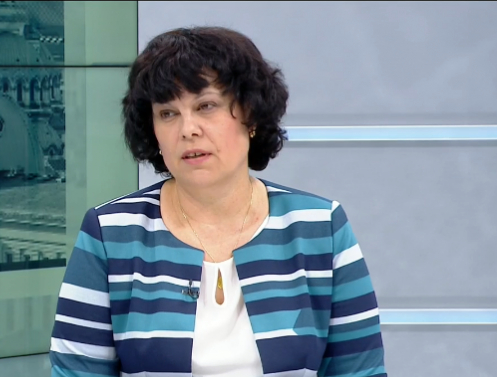 Зам.-министър с важни новини за учениците
