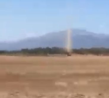 Страшен природен феномен в полето край Казанлък ВИДЕО 