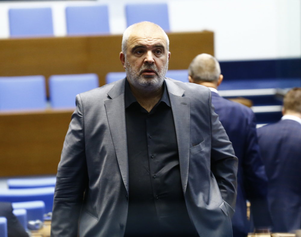 Маноил Манев се хвана за главата: Дай Боже, да... 