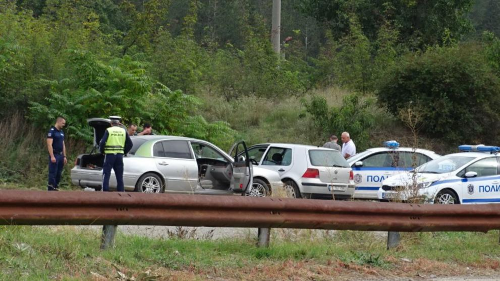 Мощна акция на ченгета край Благоевград СНИМКИ