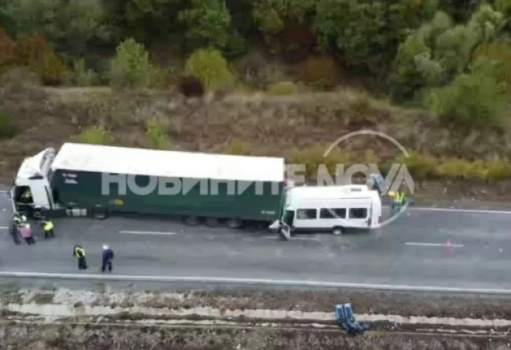 От полицията обявиха кой е загинал в смъртоносния ад край Елхово и причината за трагедията