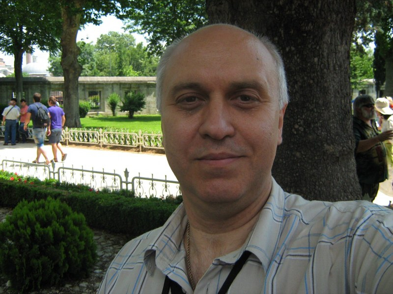 Шуменски доктор, повален от К-19, разплака мрежата: Две смърти няма, без една не може!