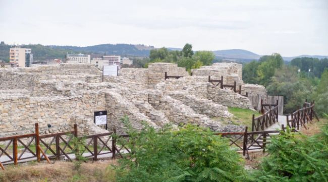 Невероятна находка от световен мащаб в крепостта Калето в Мездра СНИМКИ