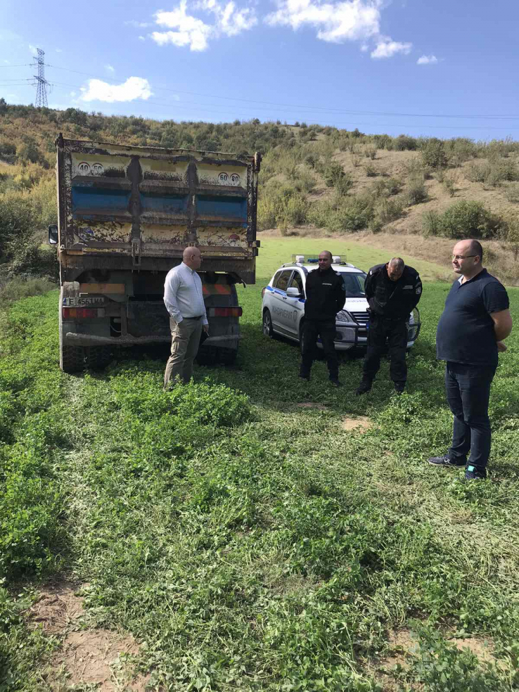 Спецакция на полиция и жандармерия край Петрич под зоркия поглед на министър... СНИМКИ 
