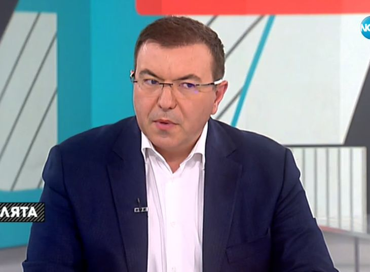 Здравният министър с първи коментар след бума на К-19 у нас, призна ще затваря ли градове