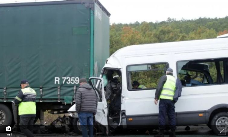 Тираджии защитават колегата си от кървавия ад с три трупа край Лесово, не той е виновният, а...