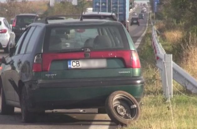 Голяма беля сполетя дядо, аварирал с колата си на входа на Бургас СНИМКИ