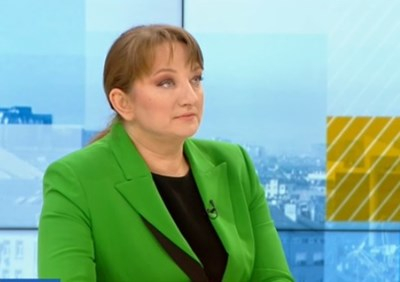Сачева внесе яснота с увеличението на пенсиите, детските и заплатите на лекарите на първа линия