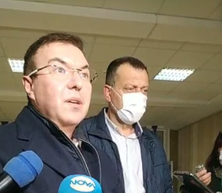 Извънредни новини от здравния министър: От другата седмица...  ВИДЕО