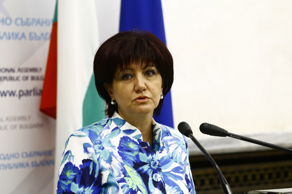 Караянчева насмете ИТН заради Кърджали