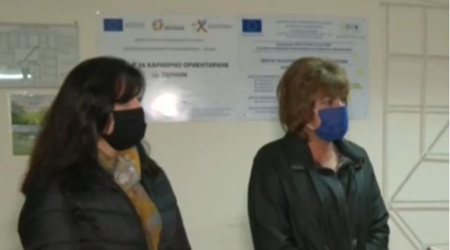 Перничанин шокира всички с този подарък за празника на града СНИМКА