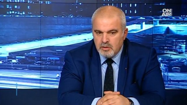 Маноил Манев: Визитата на Радев в Естония е морален гаф