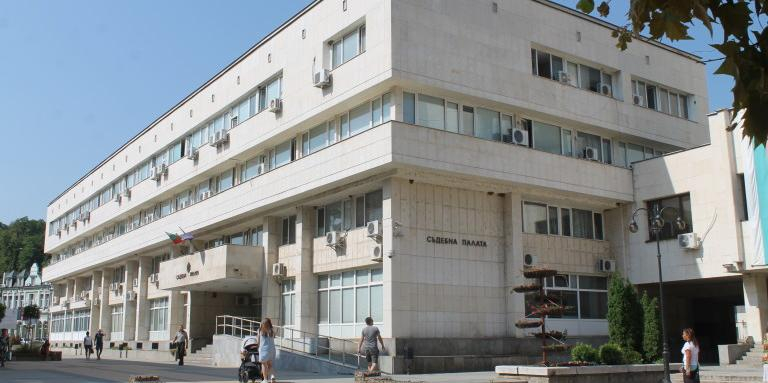 Тежко възмездие за изнасилвача и убиец на Пенка от заможен троянски род