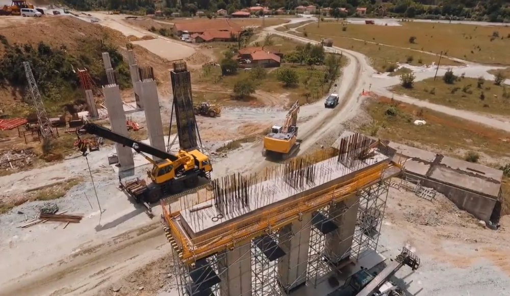 Прокопаха 2/3 от тунел „Железница“ на магистрала „Струма“ ВИДЕО