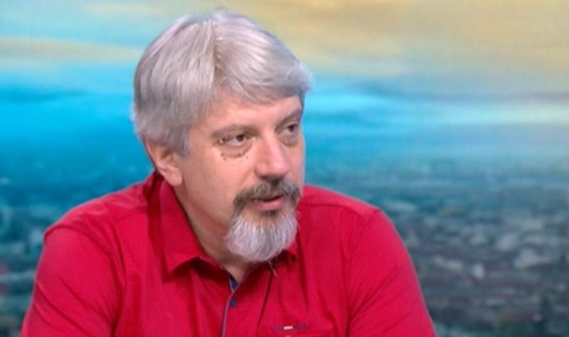 Проф. Витанов огласи мрачния сценарий с К-19 за ноември, данните са стряскащи! 