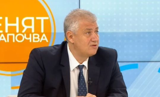 Проф. Балтов: 100 медици в "Пирогов са заразени, интензивното е препълнено, спешно трябва...