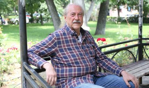 Кирил Маричков пише книга за живота си
