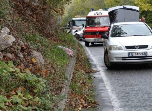 Село Абланица плаче за малката Силвет, отишла си без време при адското меле край "Момина кула" СНИМКА