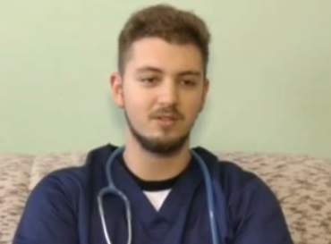 Студент по медицина към колегите си: Не се страхувайте, a елате в болниците 