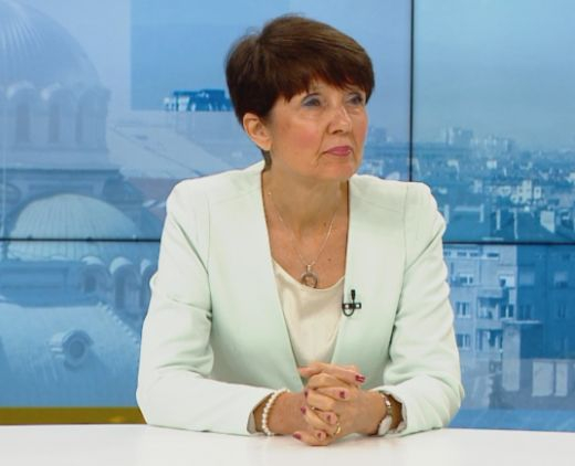 Пулмологът д-р Ангелова: Не температурата е най-тревожният К-19 симптом, а...