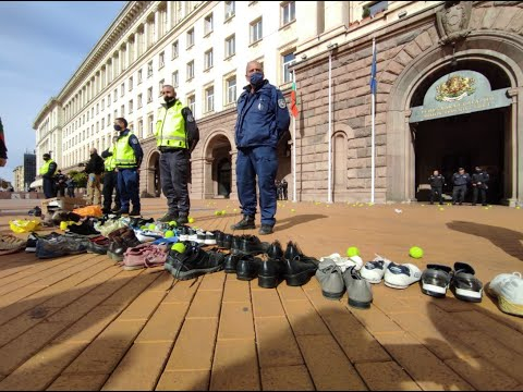 Стъки: Отровните доказаха, че липсата на протестиращи спря протестите