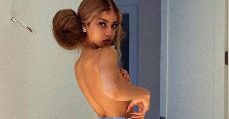 Моделка се разпищоли, но всички останаха потресени от голото й тяло СНИМКИ 18+