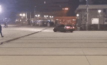 Пернишки тарикат с БМВ втрещи всички с изцепката си 