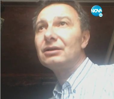 Болният от К-19 доц. Калпачки алармира: Усетите ли тези 3 симптома, незабавно към болницата! 