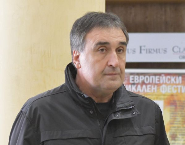 Веселин Маринов е в тежко състояние, проговори от болницата
