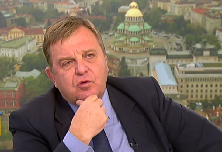 Каракачанов убеден, че вече сме в платото на коронавируса, защото...