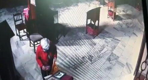 Възрастна жена влезе в столичния храм "Света Троица" и извърши немислимото ВИДЕО