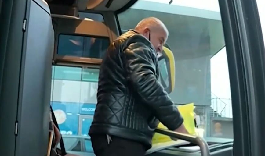 Туристическа агенция погази наредбите на здравния министър, но... ВИДЕО