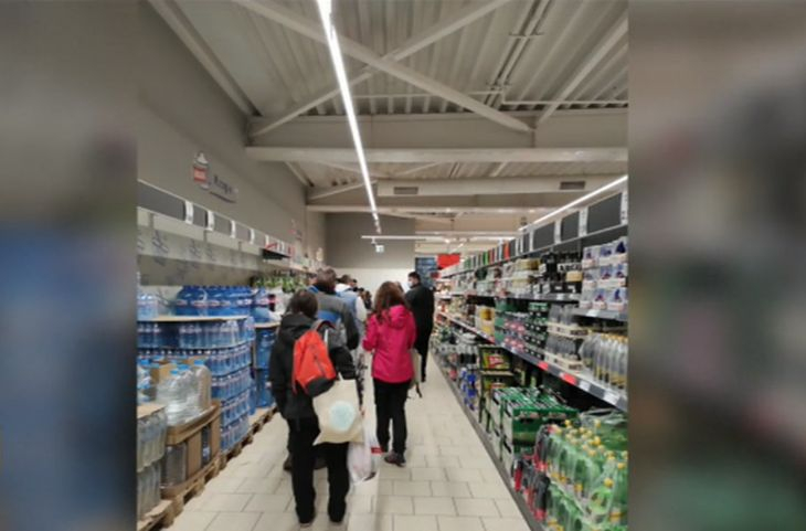 Лора и Виктор Николаев в шок от тези СНИМКИ насред заразата