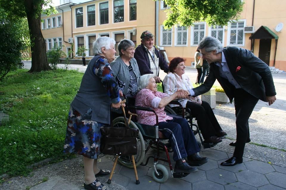 СОНИК СТАРТ подновява социалната и психологическа помощ в битката с COVID-19