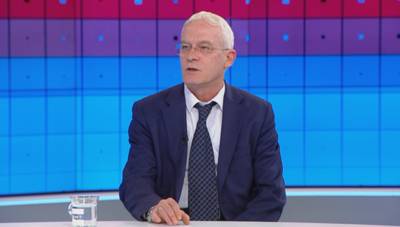 Шефът на Здравната каса: Днес взехме три много важни решения за К-19