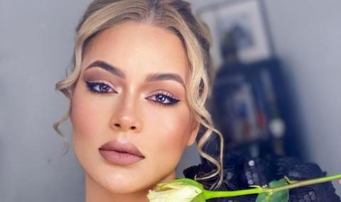 Без свян: Жени Джаферович се пусна чисто гола от ваната СНИМКА 18+