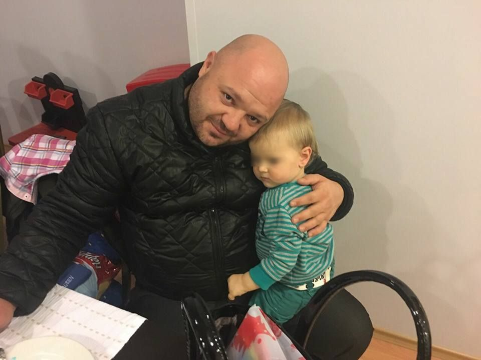 Разбра се кой е бащата на дечицата, заклани от майка си в Сандански СНИМКИ 