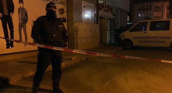 Разбра се кой е бащата на дечицата, заклани от майка си в Сандански СНИМКИ 