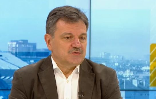 Д-р Симидчиев обясни кога ще намалеят заболелите с новите мерки срещу К-19