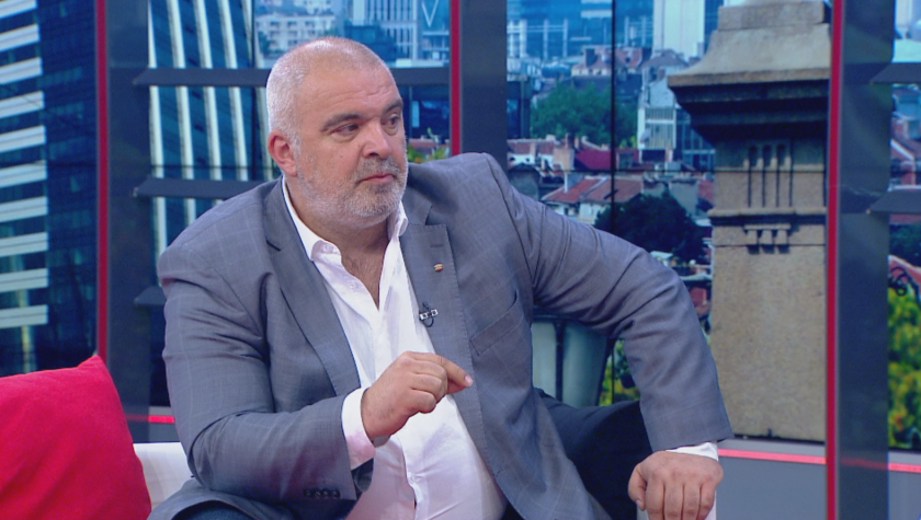 Манев и Биков сразиха Цветанов: Станахте предател, защото хулите Борисов!