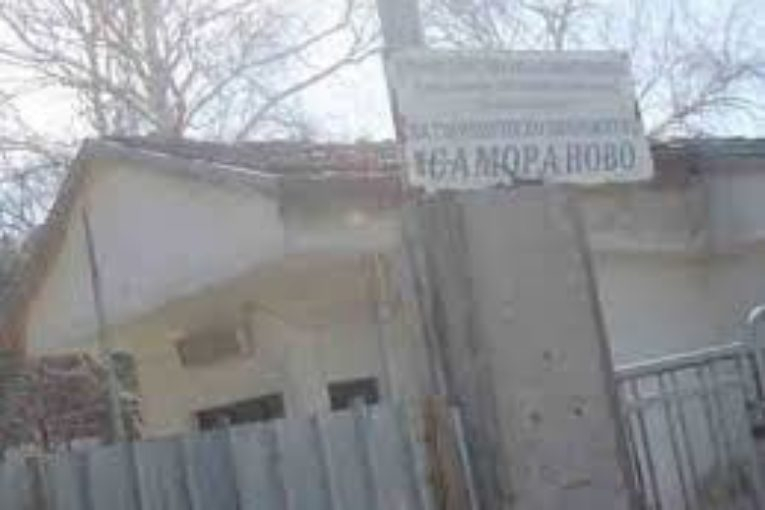 30-г. затворник в Самораново: Изолираха ме с болни от К-19, а съм здрав, счупих...