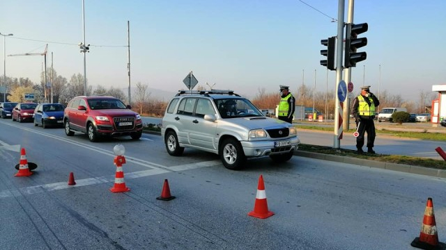 Зам. вътрешен министър съобщи ще се наложи ли връщането на КПП-та 