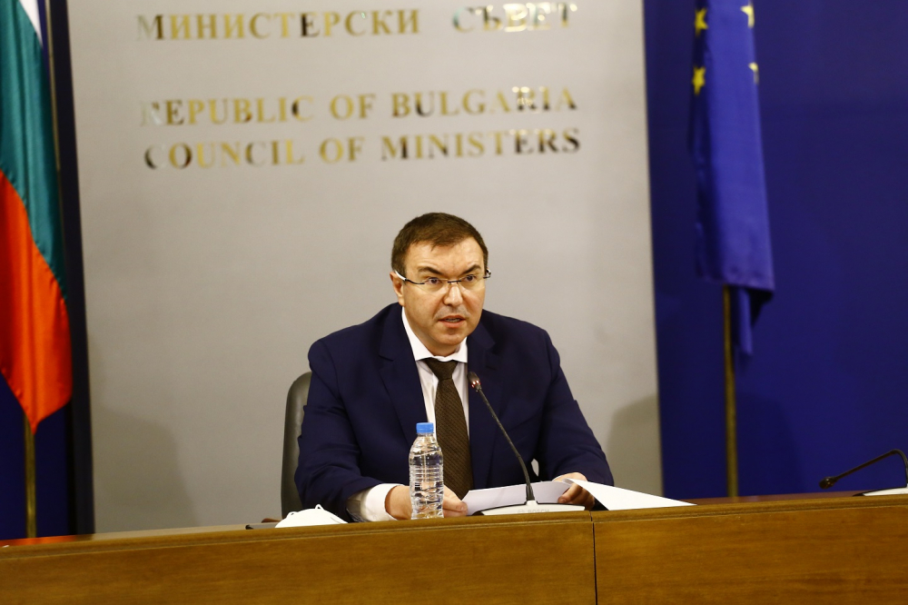 Бивш здравен министър побесня: Абе, ти си държавата, бе!